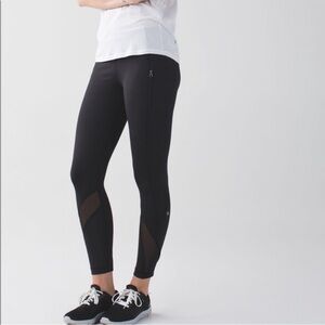 black lululemon inspire tights II